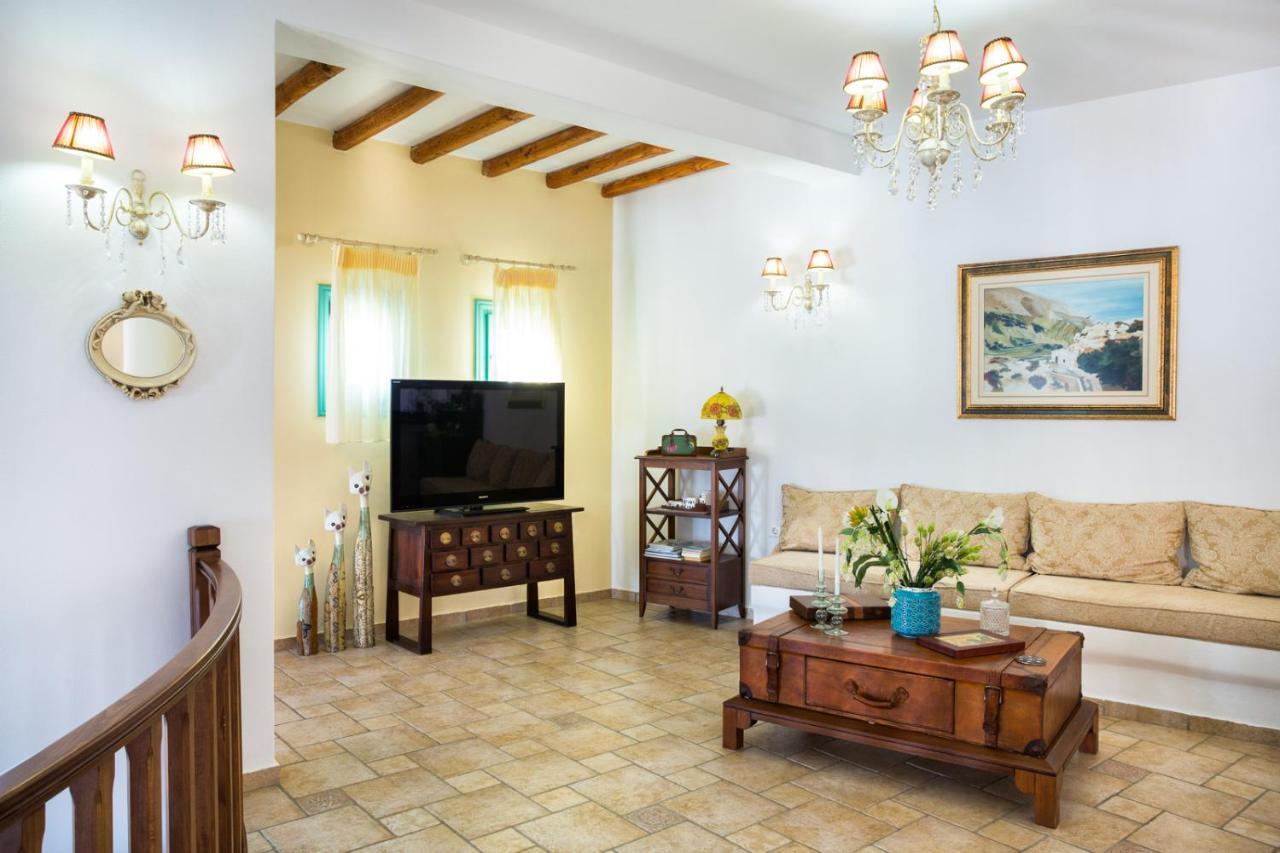 Aria Boutique Hotel Folegandros Town Luaran gambar